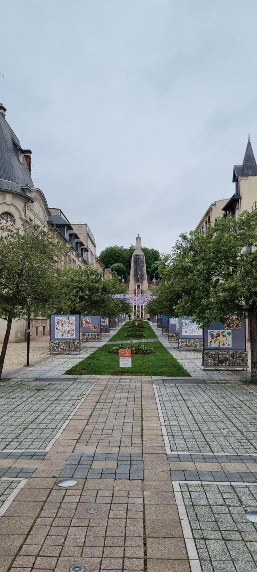 Auberge De Jeunesse - Hi Verdun Exteriér fotografie